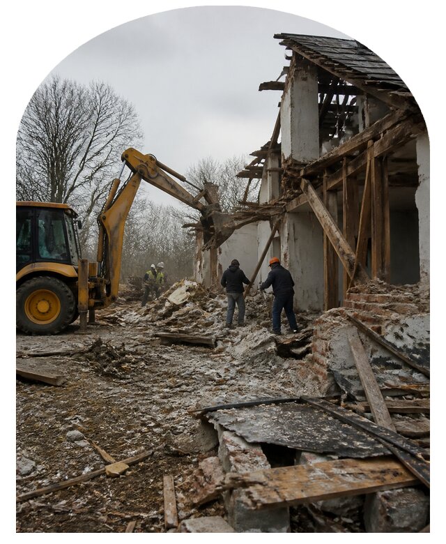 Профессиональный демонтаж частного дома под ключ в Ухте